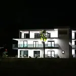 Noel Imotski Makarska Donji Proložac