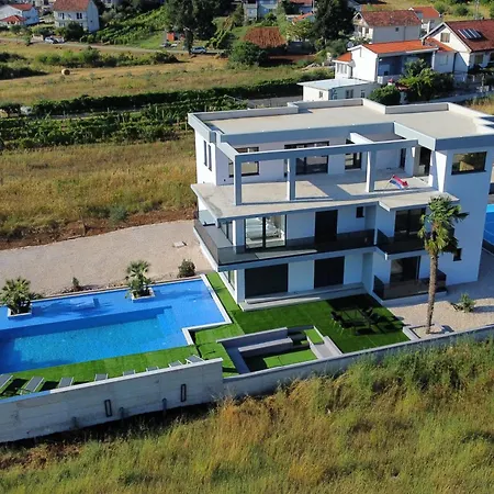 Noel Imotski Makarska * Donji Proložac