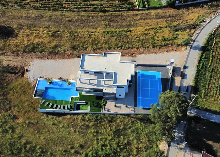 Noel Imotski Makarska *