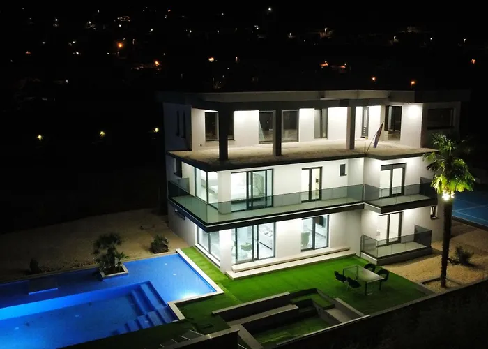 Noel Imotski Makarska فيلة